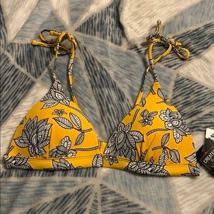 California Waves Floral Bikini Top NWT